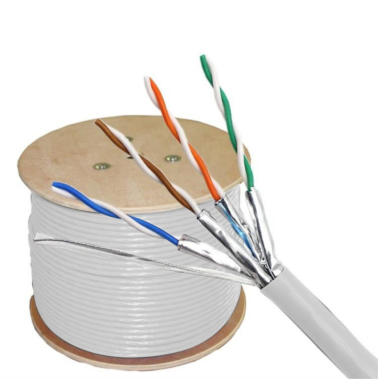 Pure koperen geleider Cat 6A Ethernet-kabel voor prestaties met isolatiemateriaal HDPE
